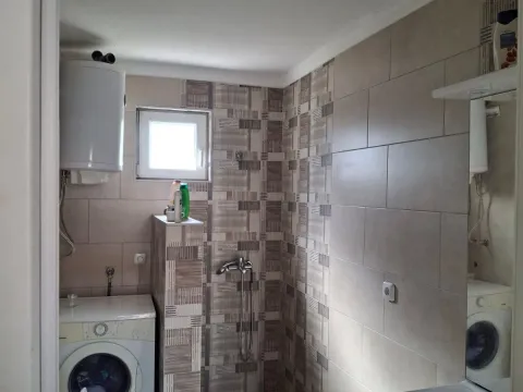 Izdavanje, jednosoban stan, 38m², Dobanovci, Surčin - image 6