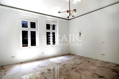 Empty room with bright marble floor and two windows. - image 5