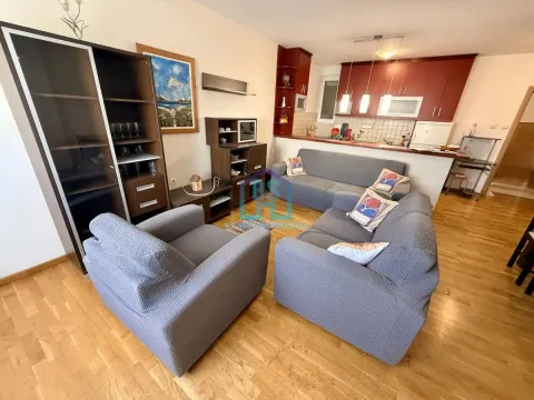 Prodaja, trosoban stan, 71m², Bulevar Evrope, Novi Sad Sve Podlokacije - image 2