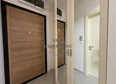 Prodaja, jednosoban stan, 45m², Gornja Gorica, Podgorica - image 13