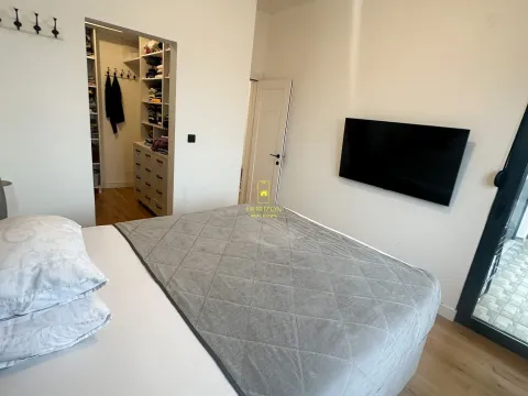 Izdavanje, kuća, 180m², Donja Gorica, Podgorica - image 6