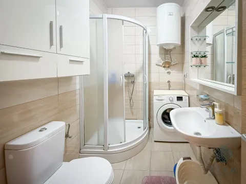 Rent, one bedroom apartment, 42m², Ljubović, Podgorica - image 8