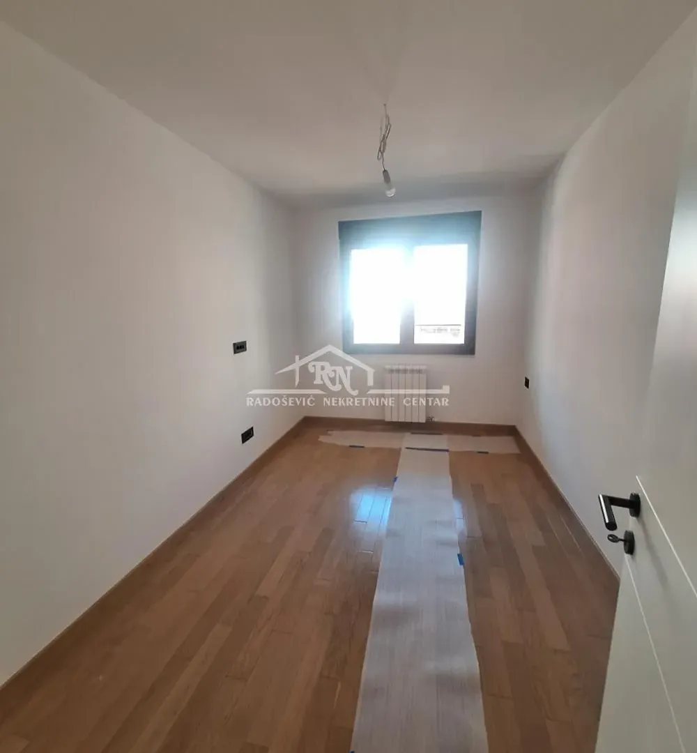 Prodaja, trosoban stan, 78m², Zvezdara Sve Podlokacije, Beograd