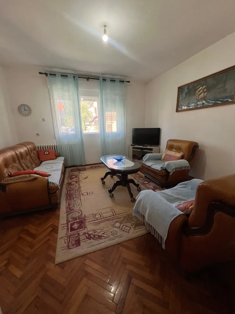 Prodaja, trosoban stan, 105m², Centar, Bijelo Polje