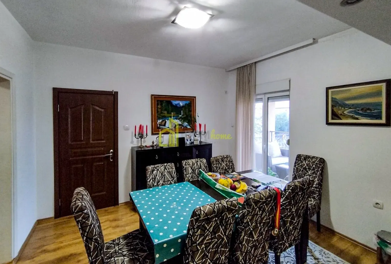 Sale, house, 220m², Masline, Podgorica