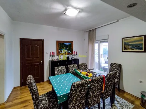 Sale, house, 220m², Masline, Podgorica - image 21