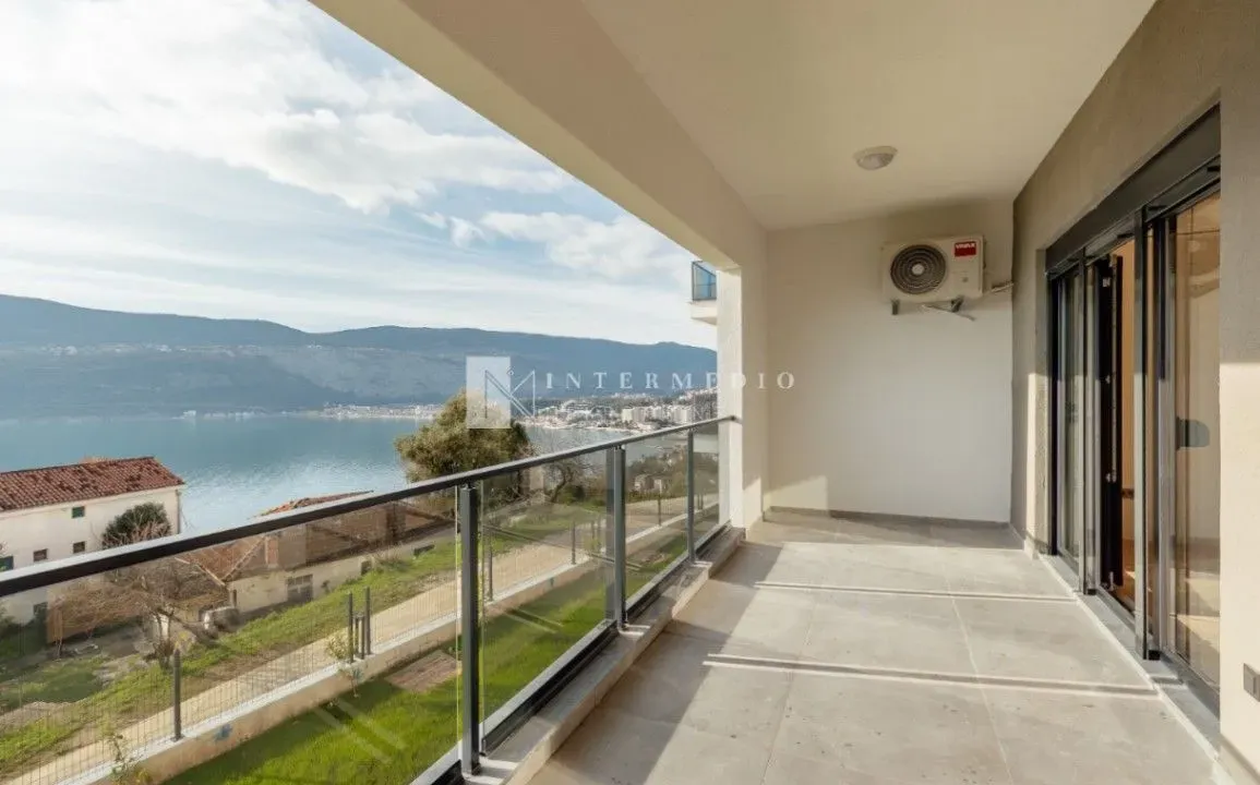 Prodaja, jednosoban stan, 73m², Topla, Herceg Novi