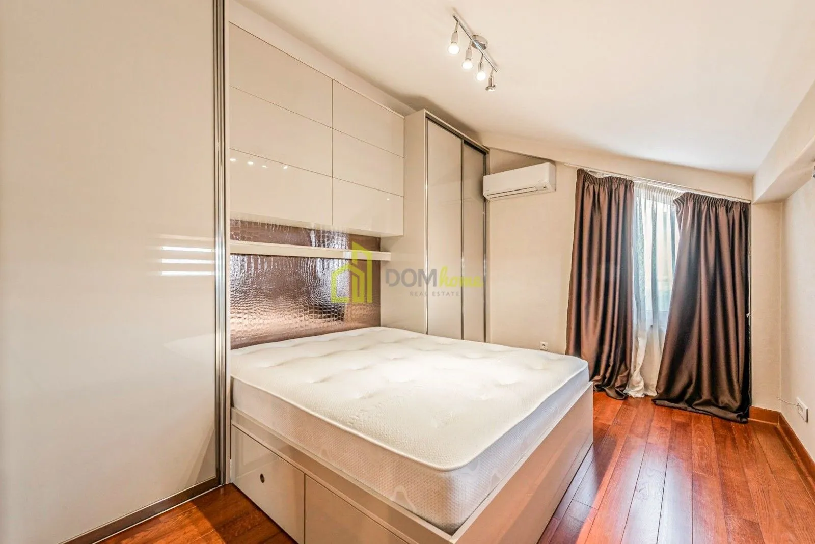 Prodaja, trosoban stan, 127m², Momišići, Podgorica