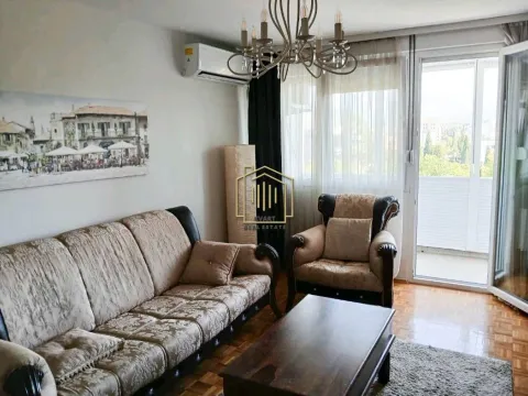 Rent, two bedroom apartment, 70m², Pobrežje, Podgorica - image 4