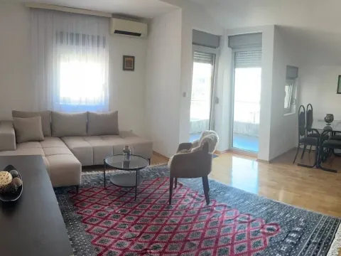 Izdavanje, stan, 37m², Stari Aerodrom, Podgorica - image 2