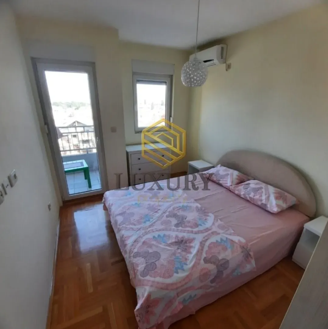 Rent, one bedroom apartment, 43m², Stari Aerodrom, Podgorica