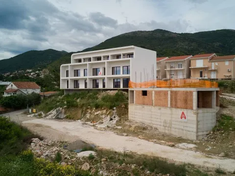 Sale, studio apartment, 31m², Tivat, Crna Gora - image 14