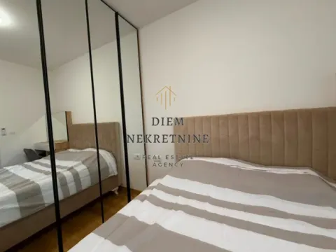 Rent, one bedroom apartment, 45m², City Kvart, Podgorica - image 14