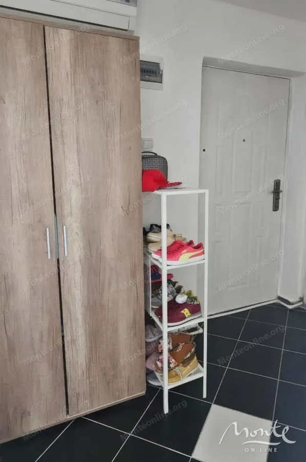 Sale, two bedroom apartment, 42m², Šušanj, Bar