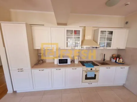 Izdavanje, trosoban stan, 134m², Budva, Crna Gora - image 6