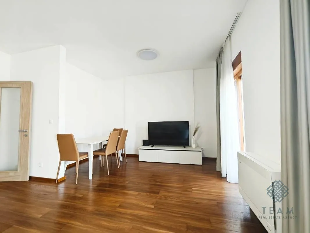 Rent, two bedroom apartment, 90m², Master Kvart, Podgorica