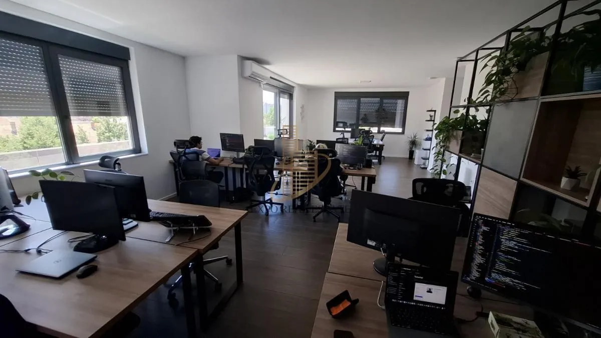 Rent, office space, 170m², Telep, Novi Sad Sve Podlokacije