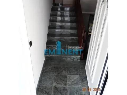 Prodaja, kuća, 300m², Sremčica, Beograd - image 16