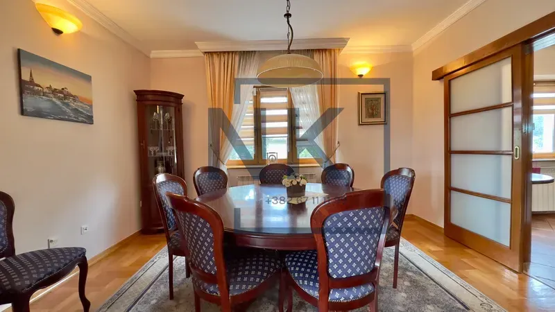 Rent, house, 300m², Ibričevina, Podgorica