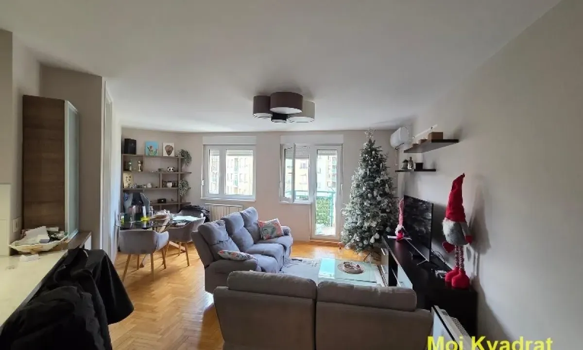 Prodaja, dvosoban stan, 69m², Voždovac Sve Podlokacije, Beograd