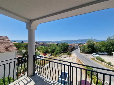 Sale, house, 590m², Tivat, Crna Gora - image 7