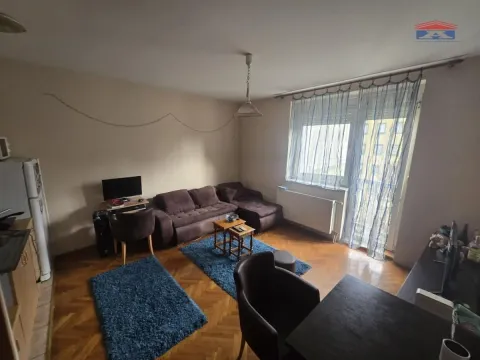 Prodaja, garsonjera, 32m², Centar, Novi Sad - image 1
