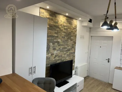 Izdavanje, garsonjera, 29m², Petrovaradin, Novi Sad - image 3