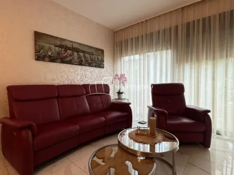 Sale, two bedroom apartment, 61m², Igalo, Herceg Novi - image 4