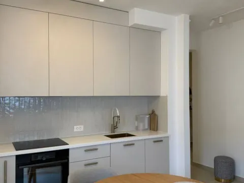 Prodaja, jednosoban stan, 42m², Bečići, Budva - image 4