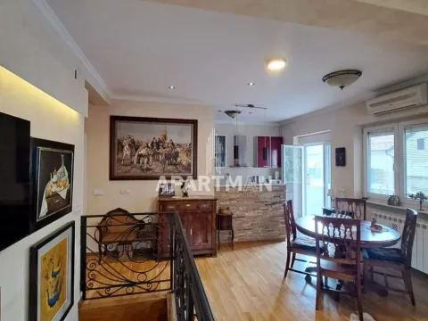 Izdavanje, četvorosoban stan, 120m², Lekino Brdo, Voždovac Sve Podlokacije - image 1