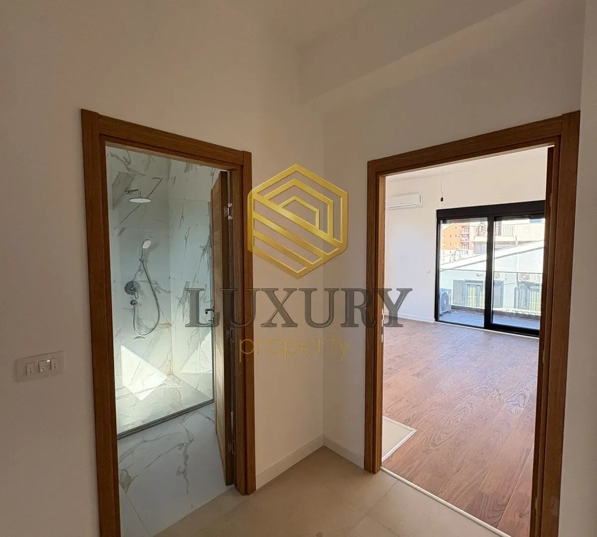 Prodaja, jednosoban stan, 33m², Momišići, Podgorica