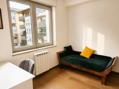 Rent, four bedroom apartment, 80m², Tašmajdan, Palilula Sve Podlokacije - image 9