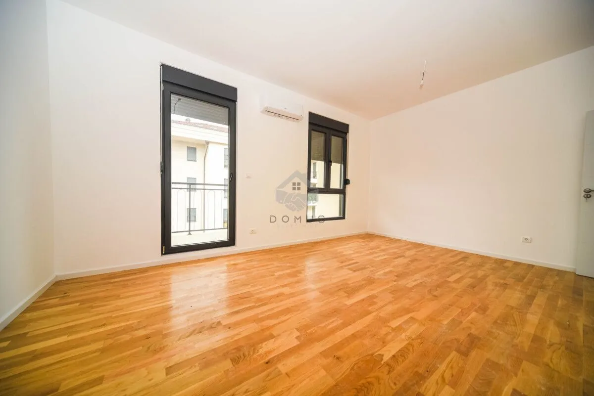 Izdavanje, dvosoban stan, 64m², Tološi, Podgorica