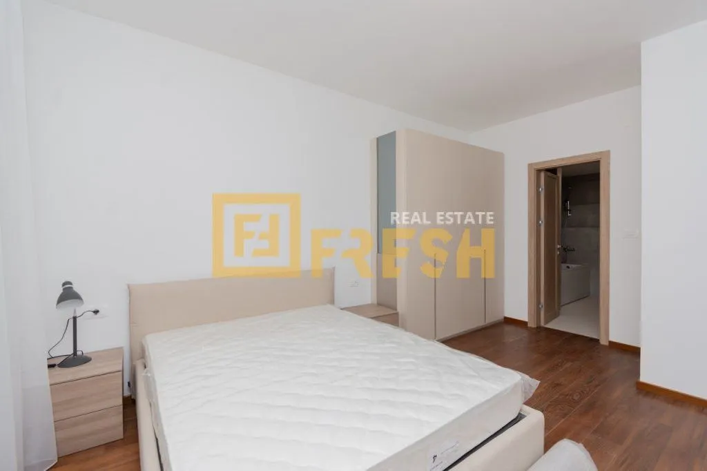 Rent, four bedroom apartment, 127m², Master Kvart, Podgorica