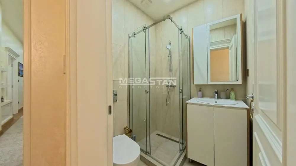 Rent, four bedroom apartment, 107m², Stari Grad, Beograd
