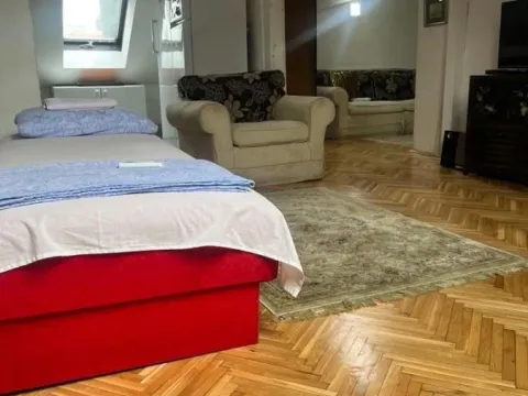 Prodaja, trosoban stan, 80m², Stari Grad, Beograd - image 6