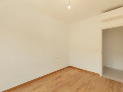 Sale, three bedroom apartment, 113m², Đuraševići, Tivat - image 9