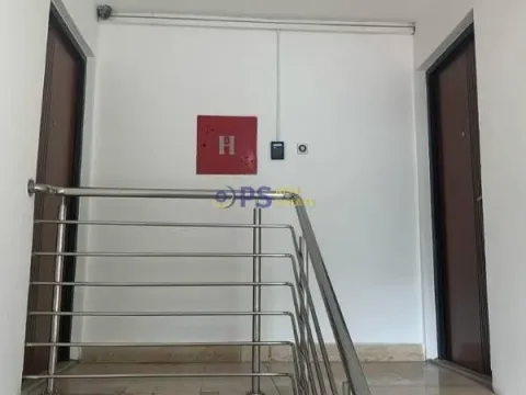 Izdavanje, poslovni prostor, 63m², Bar, Crna Gora - image 2