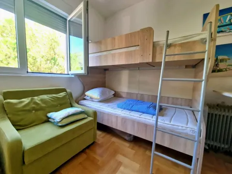 Izdavanje, dvosoban stan, 54m², Budva, Crna Gora - image 11