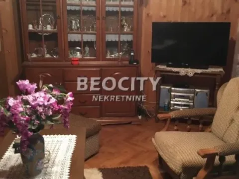 Sale, house, 350m², Barice, Plandište - image 19