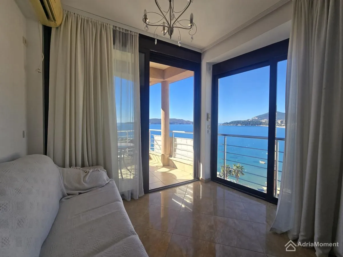 Sale, two bedroom apartment, 68m², Bečići, Budva