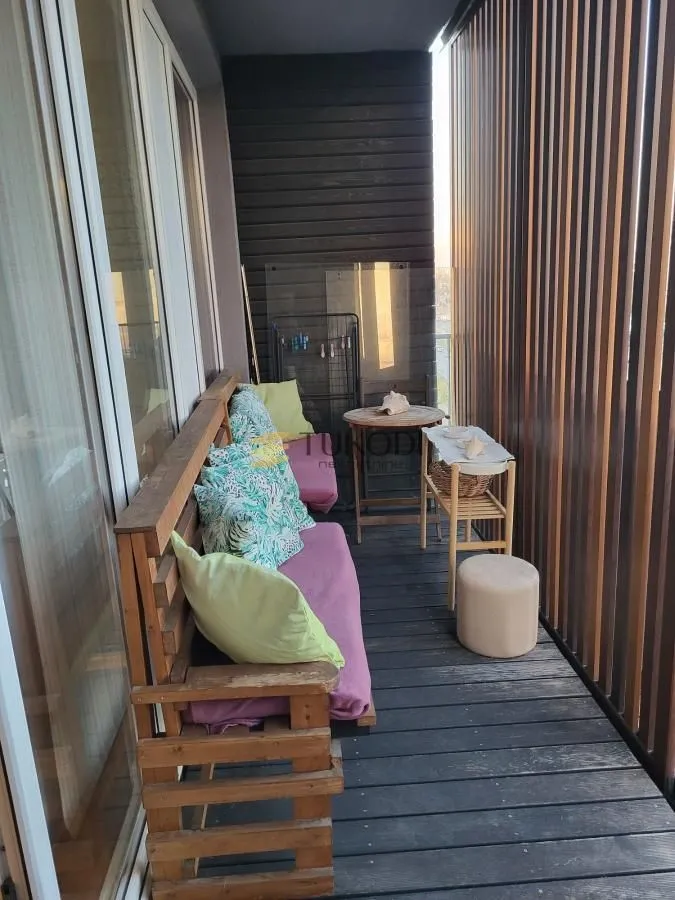 Rent, four bedroom apartment, 99m², Novi Beograd Blok 61, Novi Beograd Sve Podlokacije
