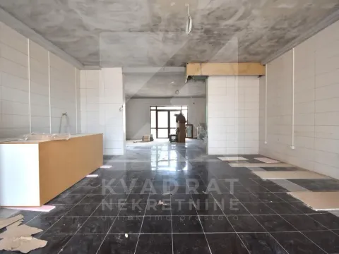 Rent, office space, 300m², Gornja Gorica, Podgorica - image 8