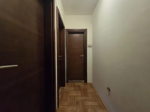 Prodaja, dvosoban stan, 73m², Dalmatinska ulica, Podgorica - image 13