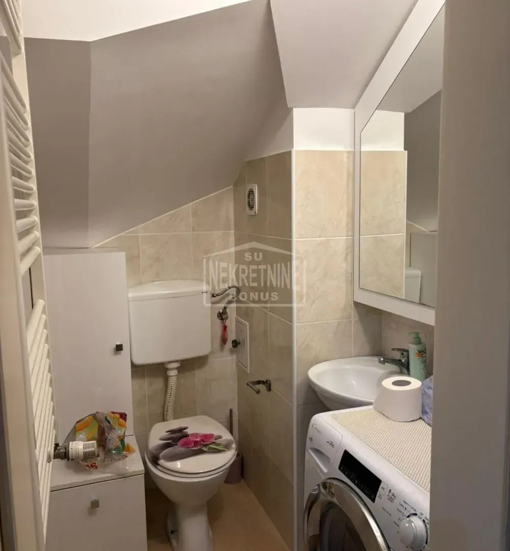 Prodaja, dvosoban stan, 58m², Kertvaroš, Subotica