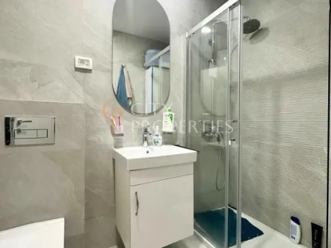 Prodaja, stan, 40m², Central Point, Podgorica - image 4