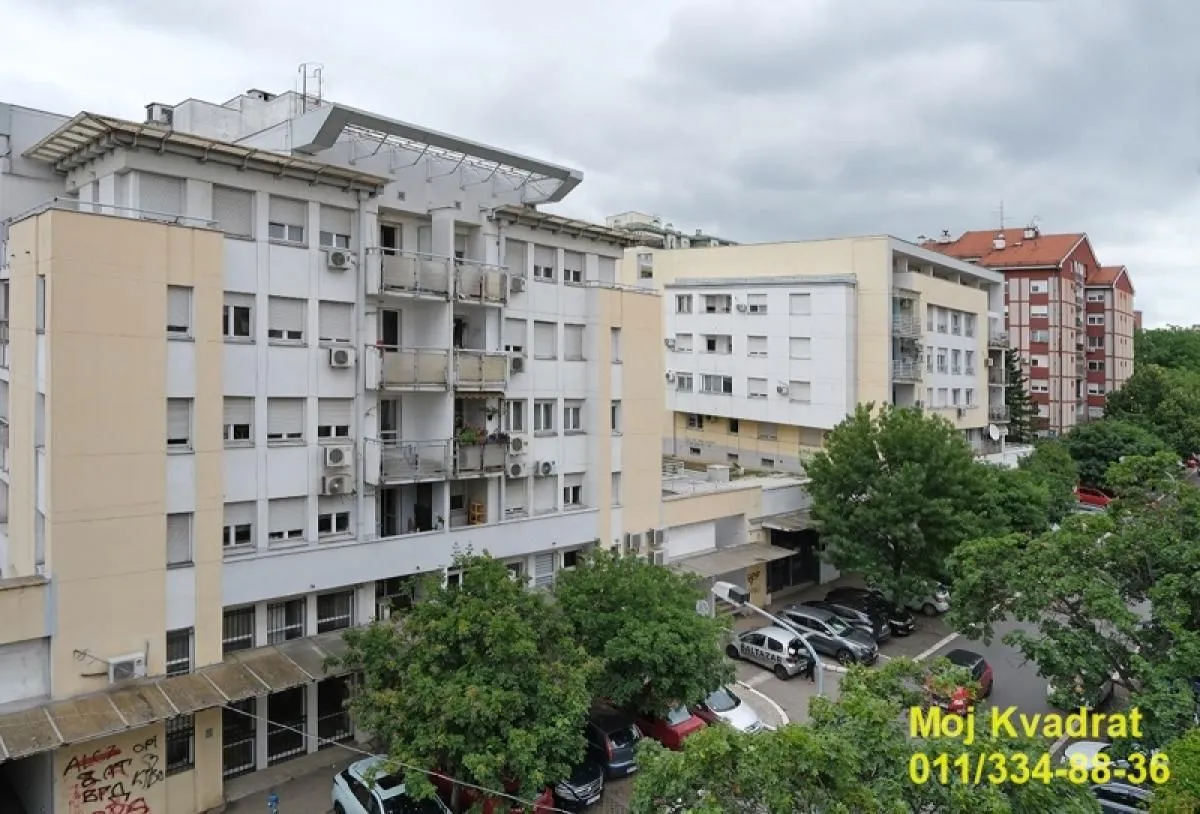 Prodaja, četvorosoban stan, 99m², Denkova Basta, Zvezdara Sve Podlokacije