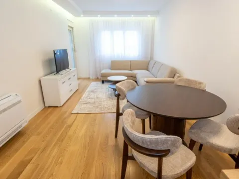 Rent, two bedroom apartment, 72m², Central Point, Podgorica - image 4