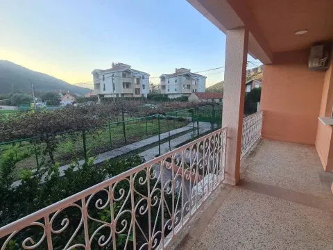 Izdavanje, dvosoban stan, 140m², Podgorica, Crna Gora - image 18