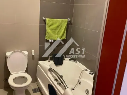 Izdavanje, dvosoban stan, 52m², Centar, Novi Sad - image 9